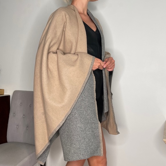 Poncho coat 100% Alpaca - Picture 13 of 15